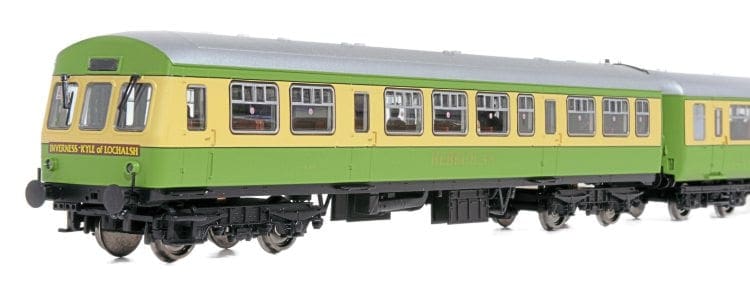 the highlander digital train set